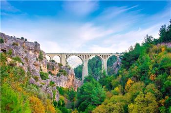 Historische Brücken in Anatolien